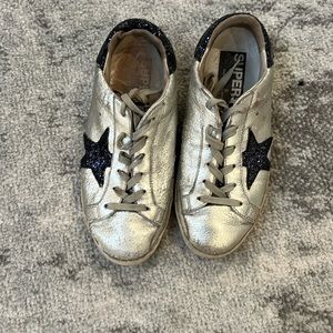 Golden goose size 5 gently worn sneakers sliver superstar leather